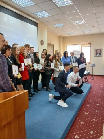 641688228_1567725128693695_3490945454880239620_n